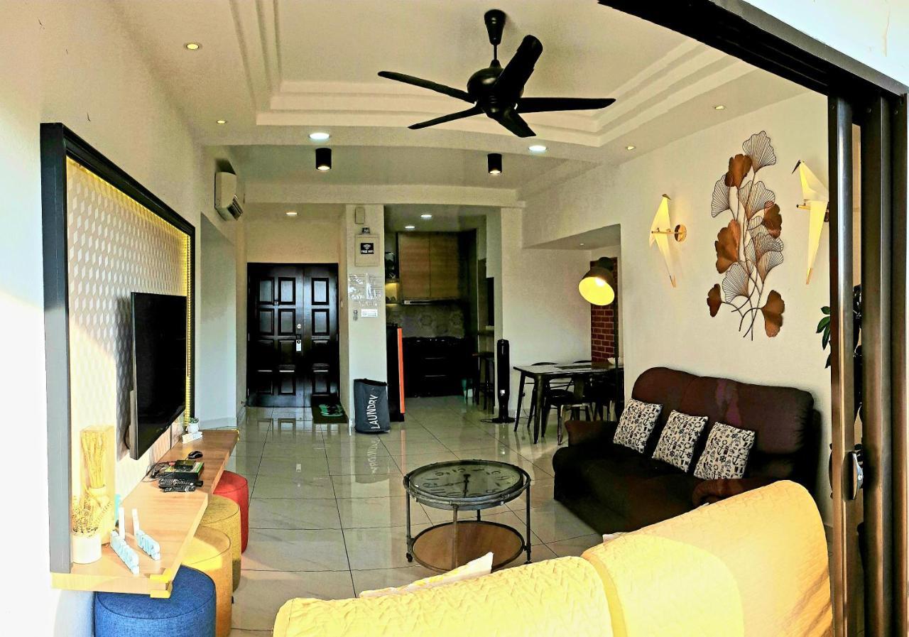 Sri Sayang By Coral Holiday Resort Batu Ferringhi Exterior foto